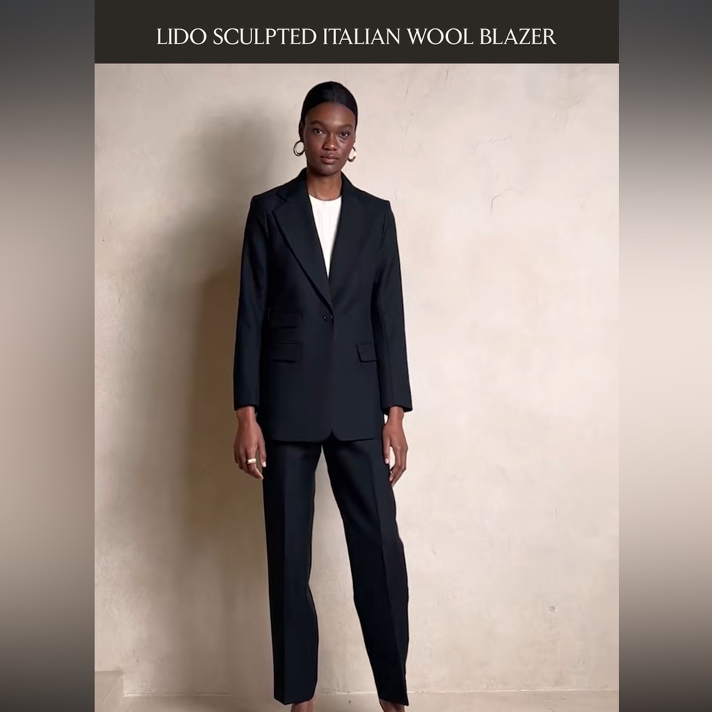 Banana Republic Sculpted Italian Wool Blazer